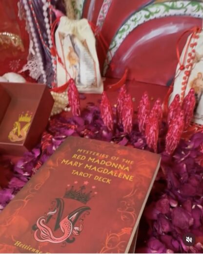 Mysteries of the Red Madonna tarot deck - Image 17